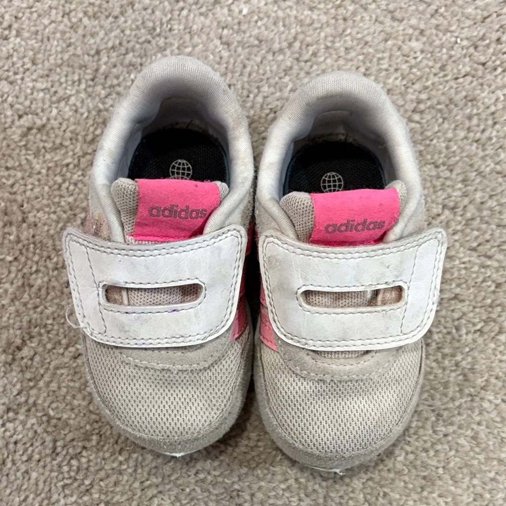adidas Run 70s sneakers